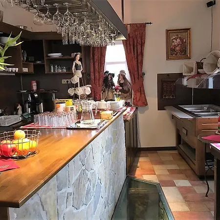 Mon Ami Casa de hóspedes 3*