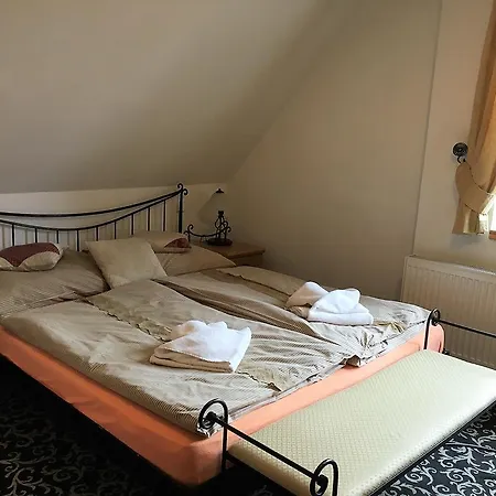 Mon Ami Guest house