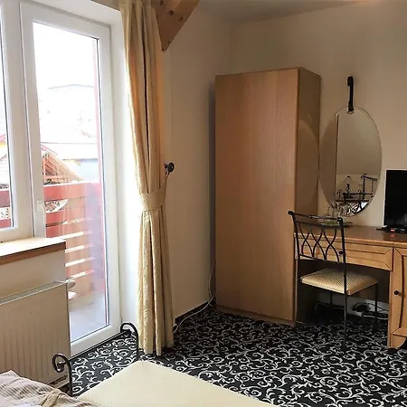 Mon Ami Guest house